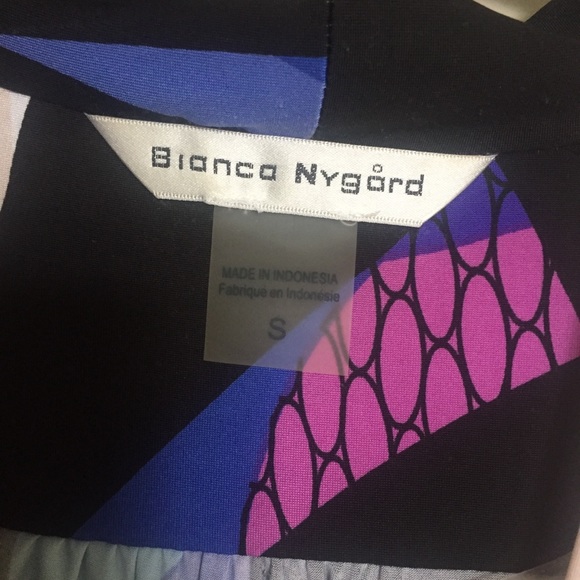 BIANCA NYGARD Long Sleeve V-neck Blouse - Picture 3 of 4